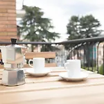 Elegant Flat In Ponte Milvio