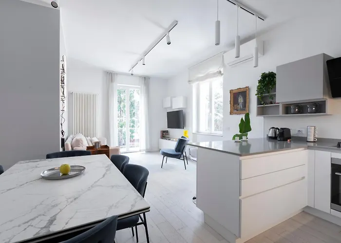 Elegant Flat In Ponte Milvio